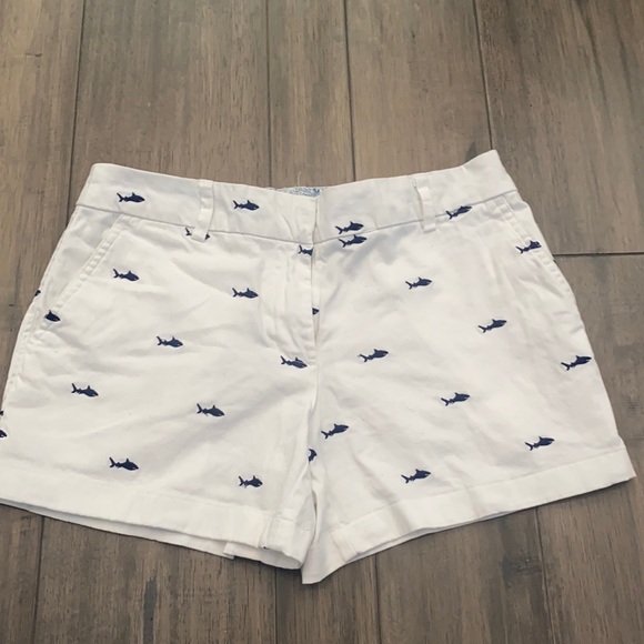 Cambridge Dry Goods White Shorts Size 2